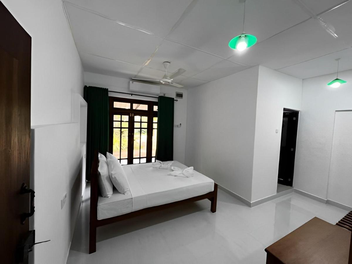 Water Front Home Stay And Resort أنرادابورام المظهر الخارجي الصورة