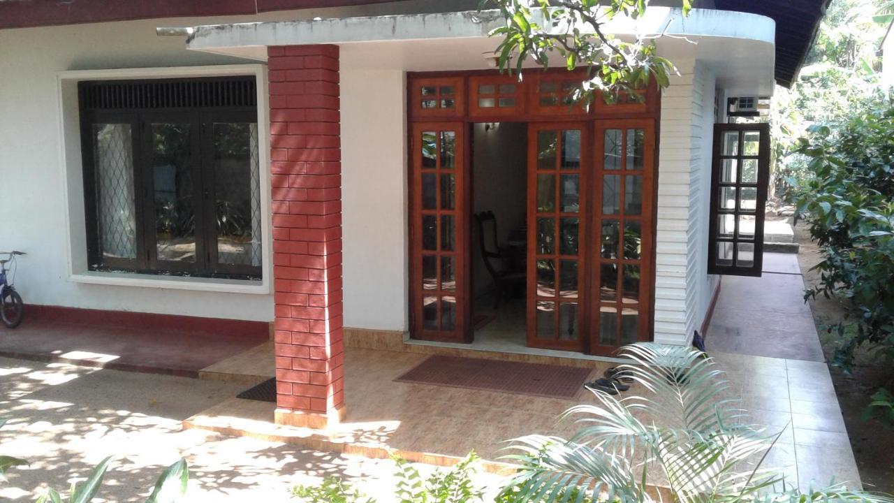 Water Front Home Stay And Resort أنرادابورام المظهر الخارجي الصورة